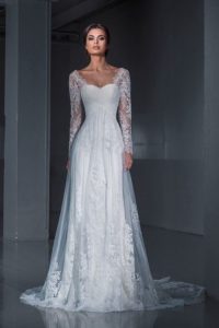 sleeve trends for autumn wedding dresses